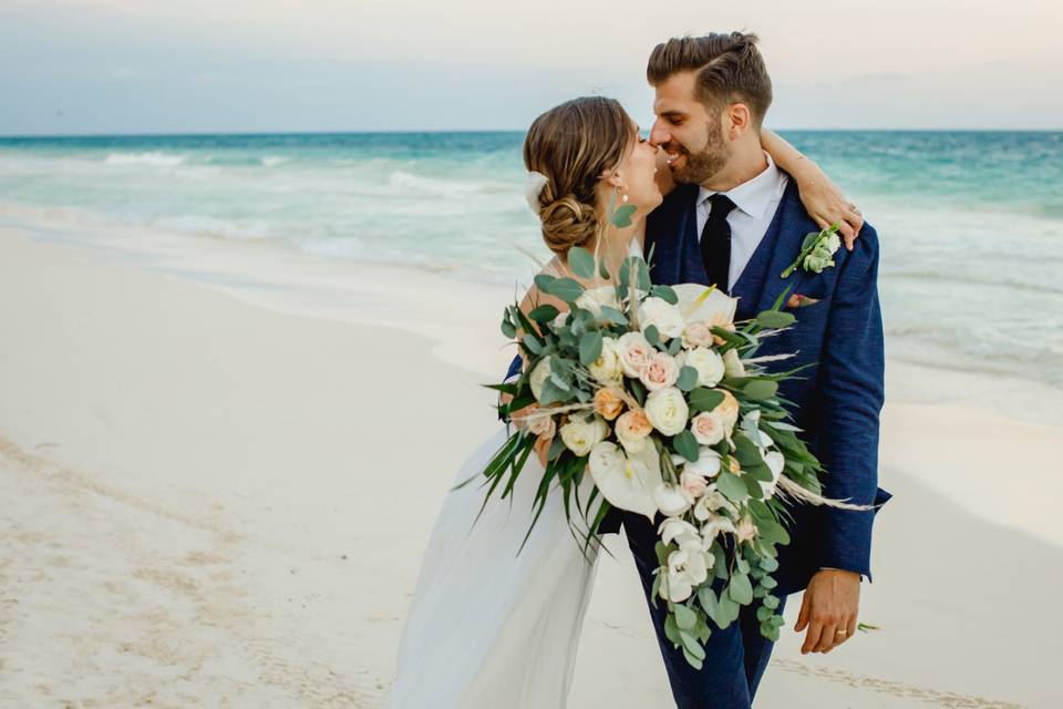 Tulum minimal wedding