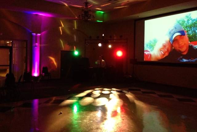 JR DJ & Karaoke