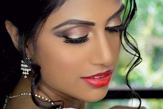 BRIDAL HAIRSTYLING +MAKEUP