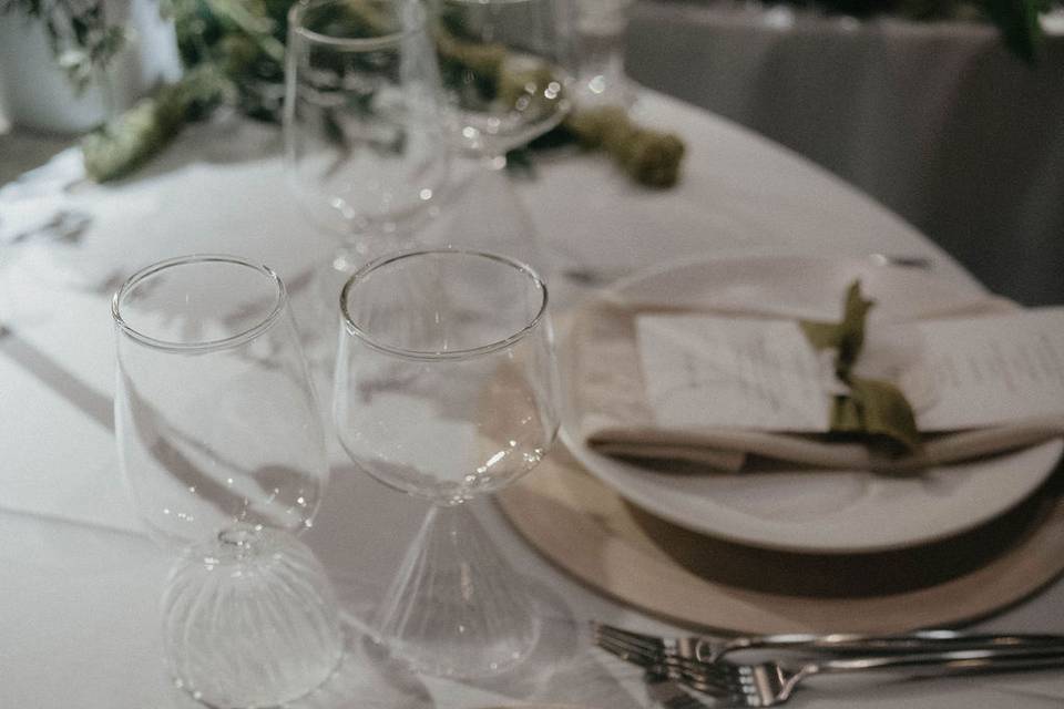 Place setting