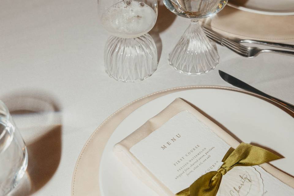 Place setting