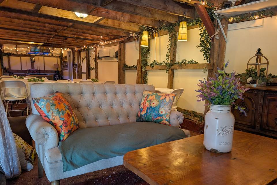 Cozy and historical 💓