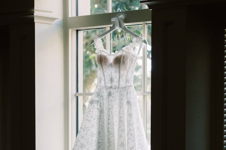 Wedding dress
