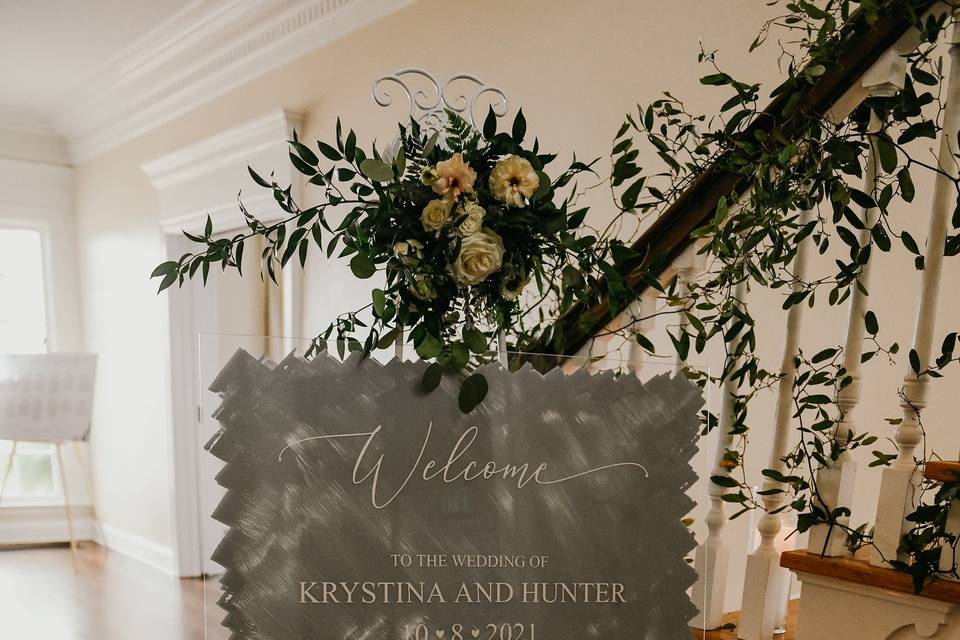 Welcome sign