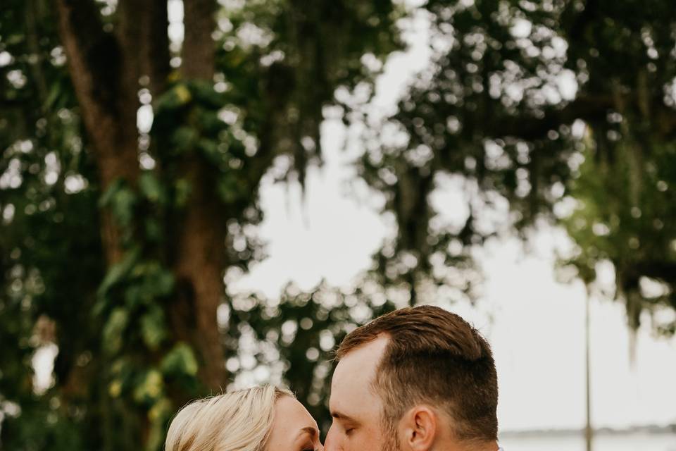 Loves first kiss