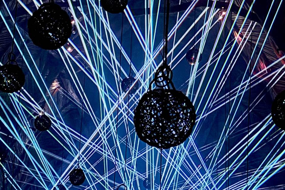 Show laser