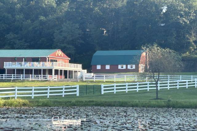 Landfall Lodge