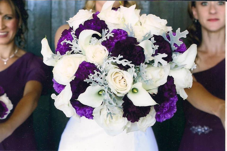 White and purple bouquet