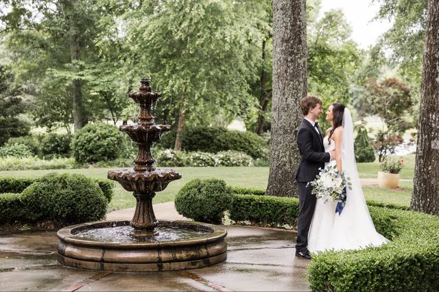 3-tier Fountain Ceremony Spot