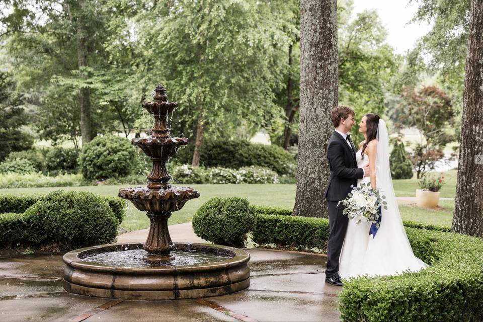 3-tier Fountain Ceremony Spot