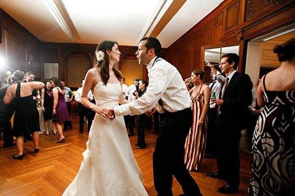 Newlyweds dancing