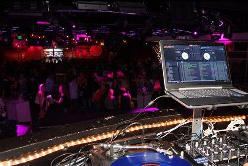 DJ station