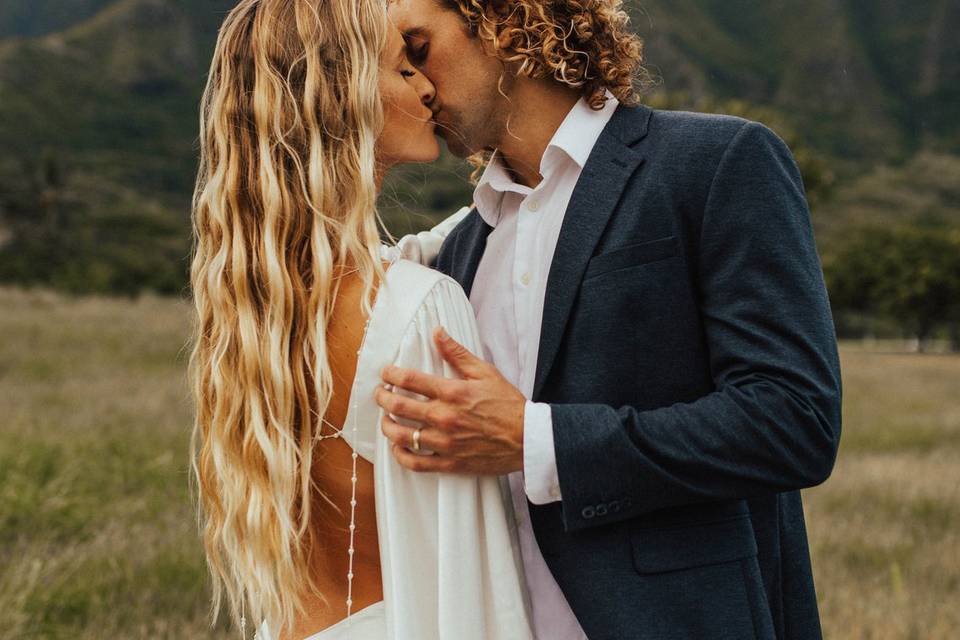 Oahu Styled Elopement