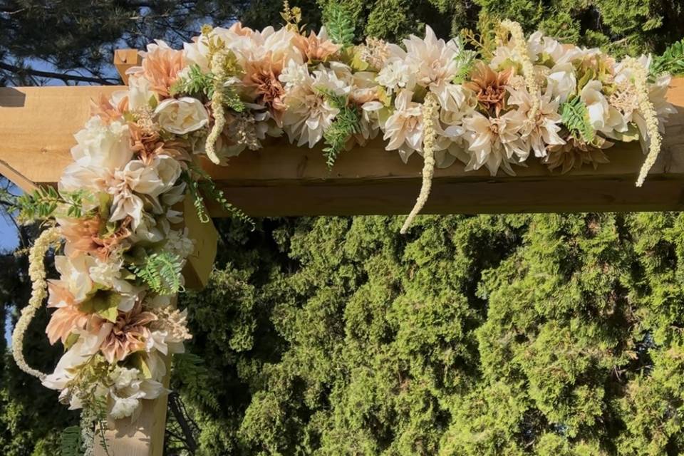 Floral arrangements, you choos