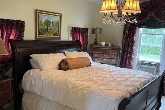 Downstairs Bedroom 1