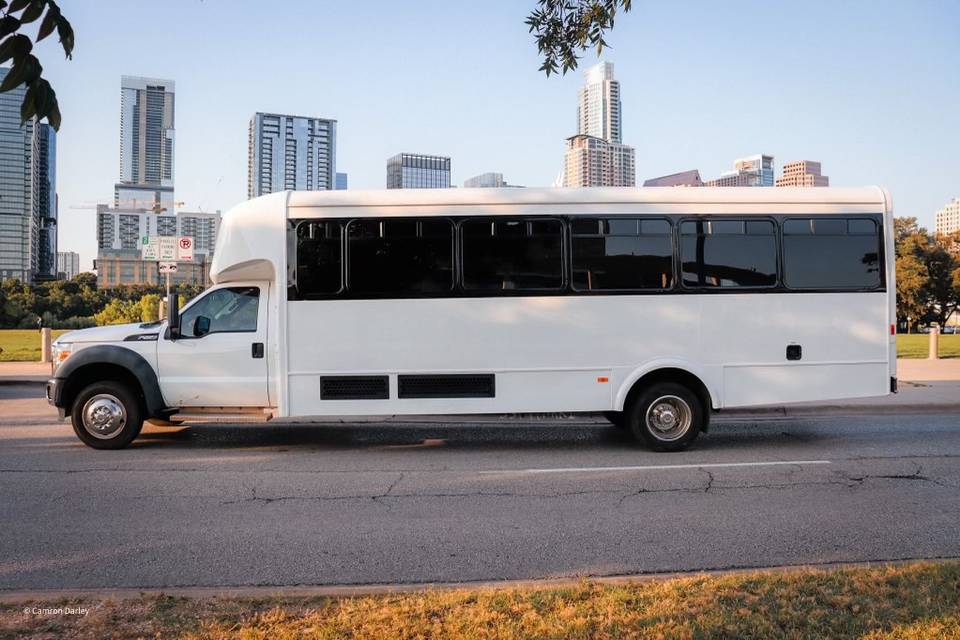 30 People Party Bus
