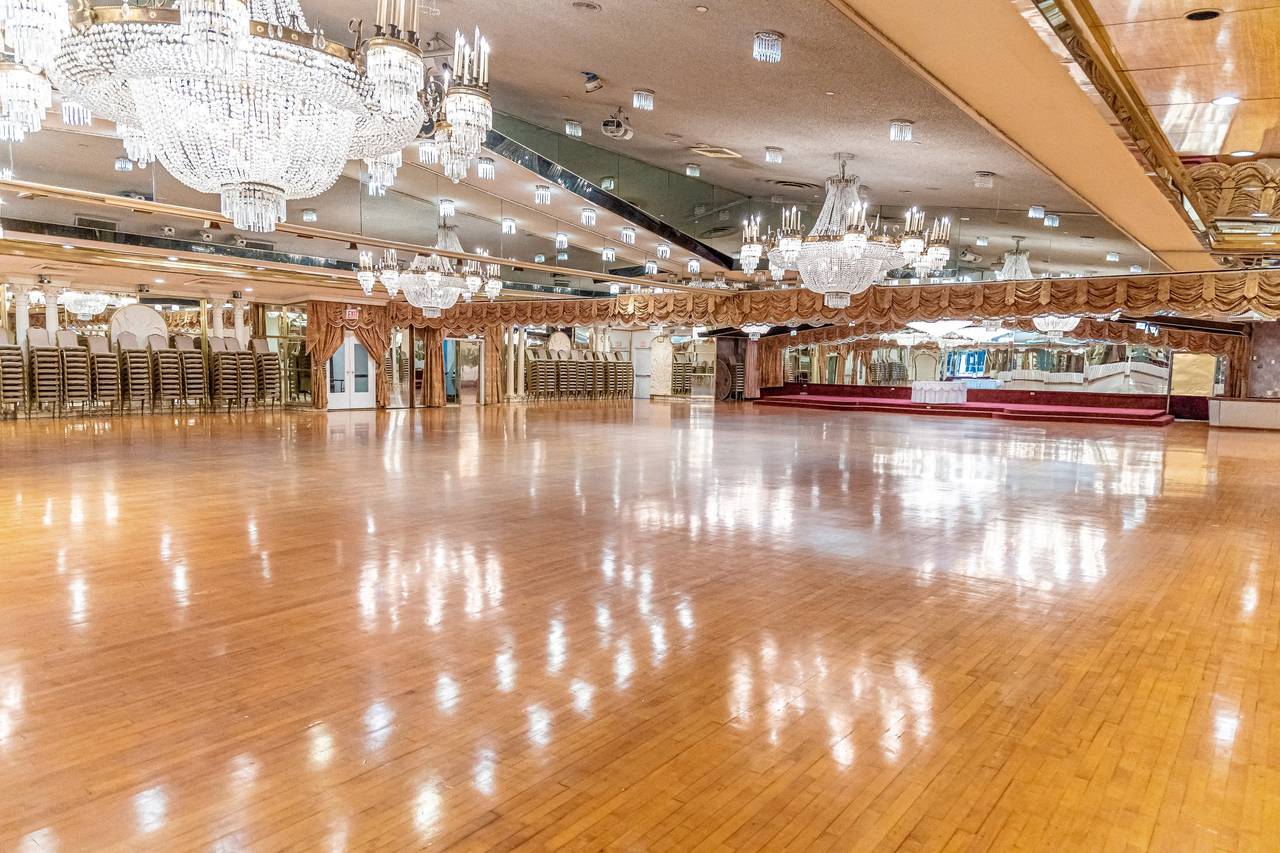 Astoria World Manor Banquet Hall Wedding Venues Astoria NY   Grand Ballroom 1 51 21186 168365382978870 