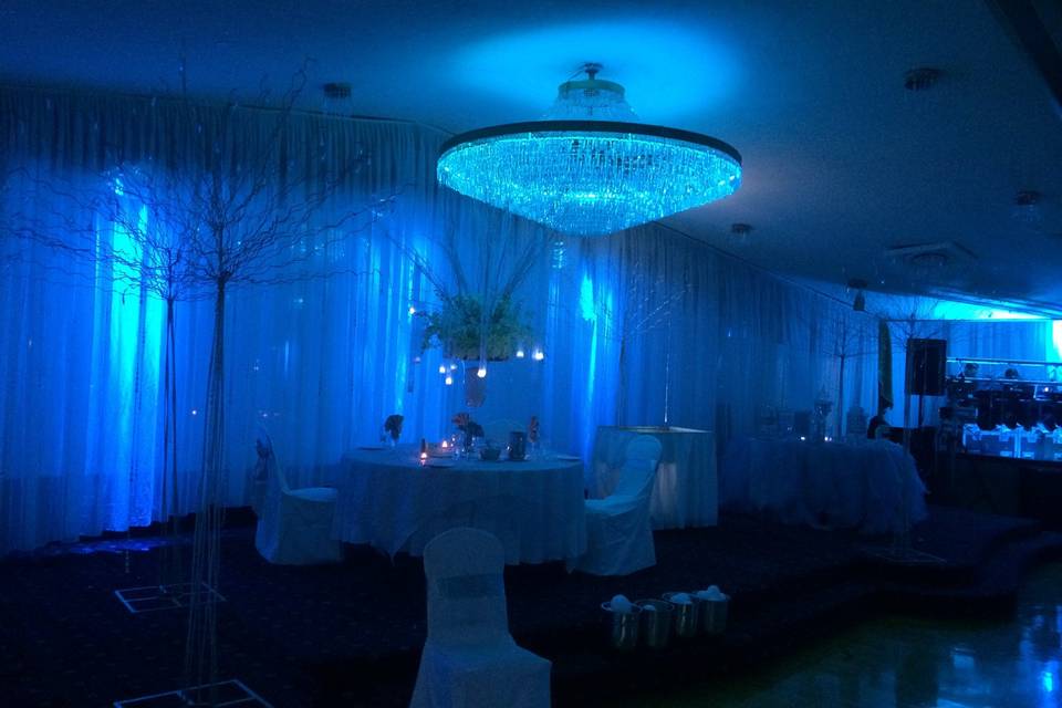 Blue uplighting