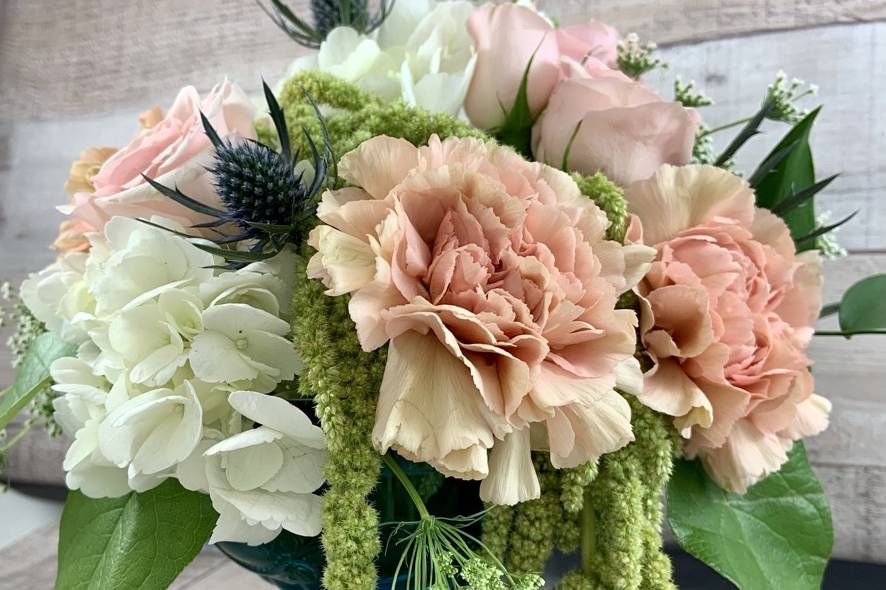 Sweet dusty pink centerpiece