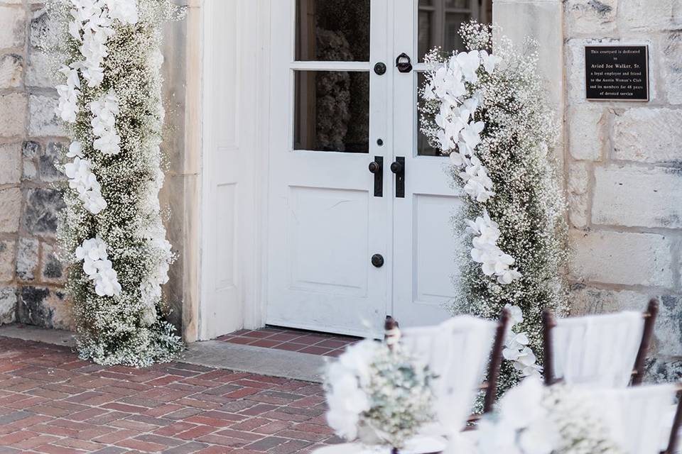 Gypsophila Freestanding Arch