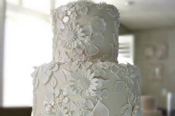 Carrie's Cakes has a new name: cake by Alessandra — cake. by Alessandra