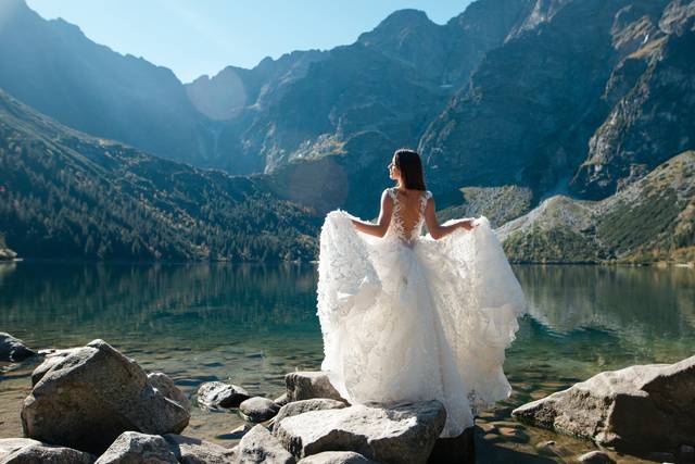 Brandon Handy weddings couples
