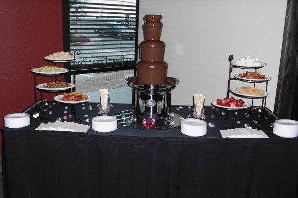 27-inch fountain with milk chocolate at the grand opening of a business