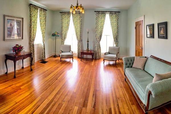 Elmwood Farm Bed & Breakfast