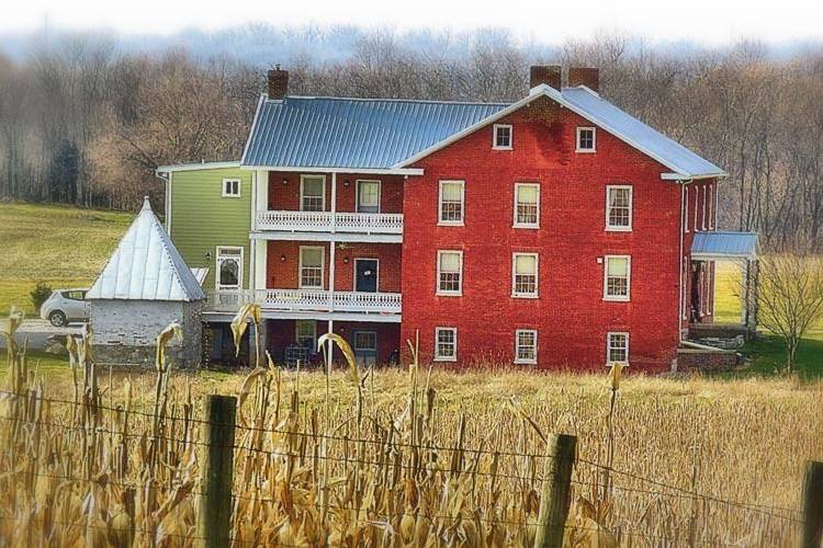 Elmwood Farm Bed & Breakfast