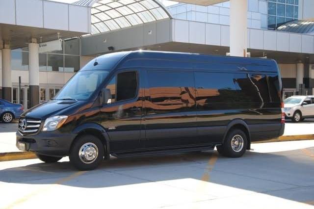 Sprinter Limo Bus