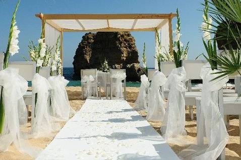 Outdoor wedding setup