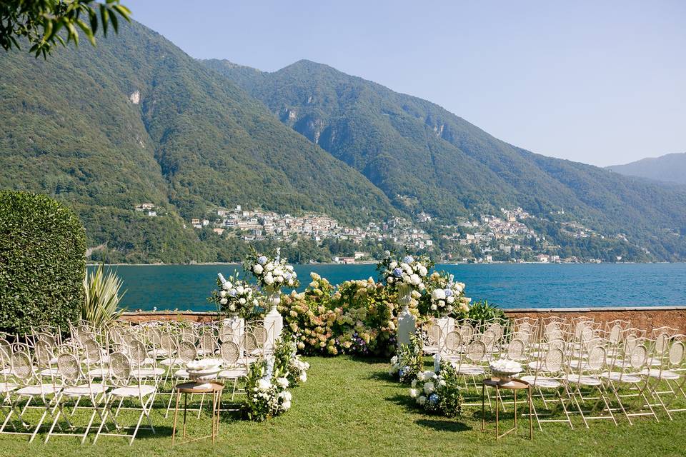 LAKE COMO WEDDING CEREMONY