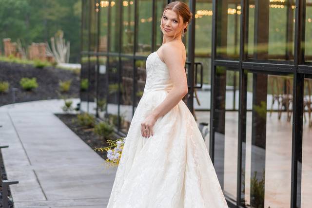 Glass shot of bride
