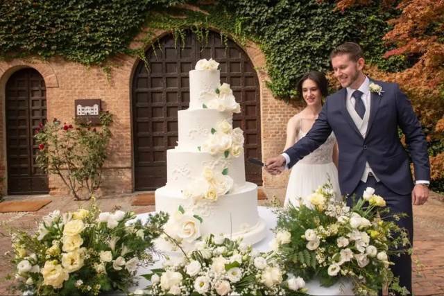 6.Cake Cutting.jpg