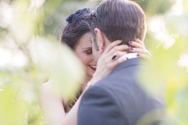 Cassie's Vintage Black Veil was stunning! All images courtesy of the talented Laura Turner.