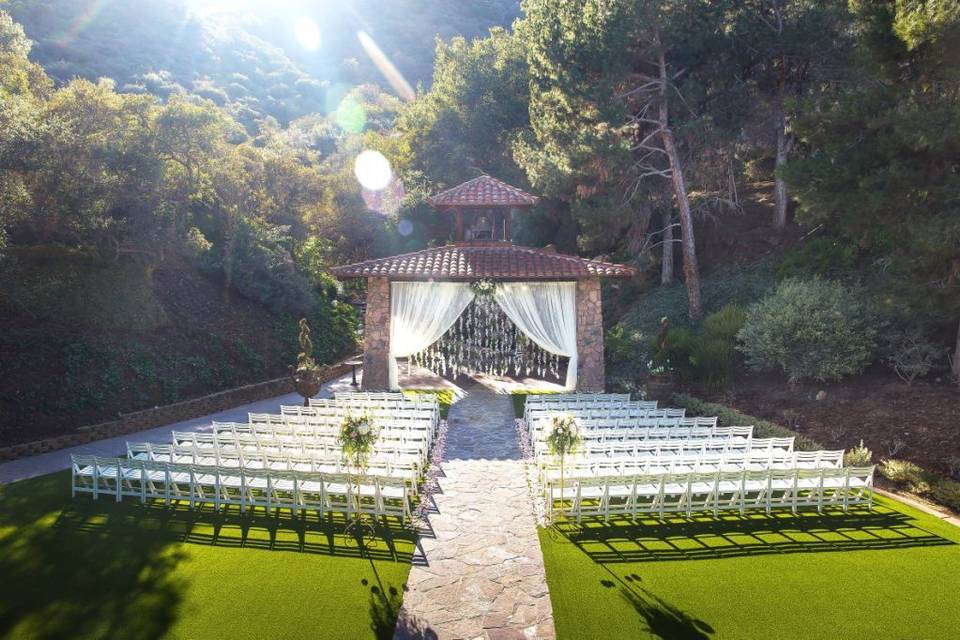 Outdoor wedding setup