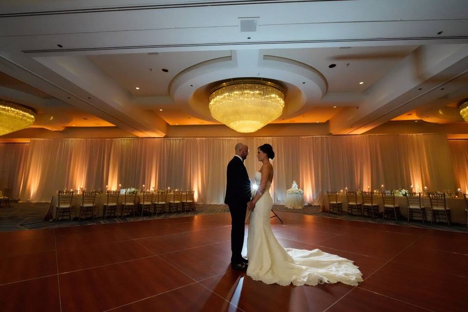 Hyatt Reg. Orlando couple