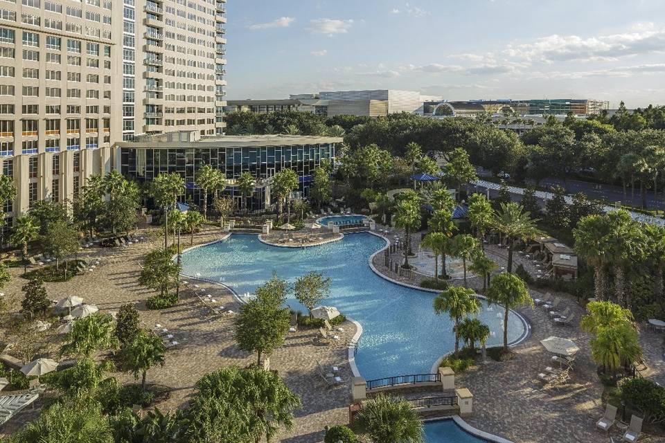 Hotel & Grotto Pool