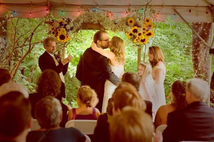 vows are so romantic in the rain