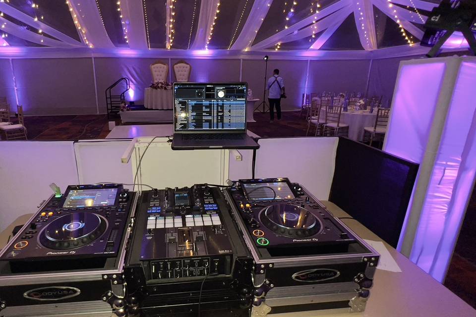 DJ Station