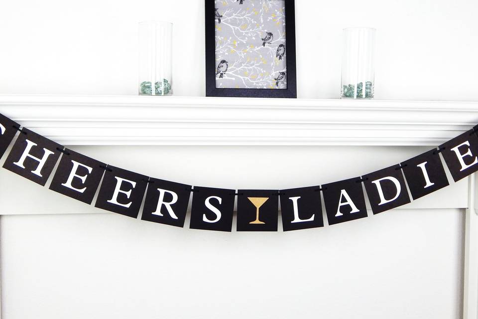 Cheers ladies bachelorette banner