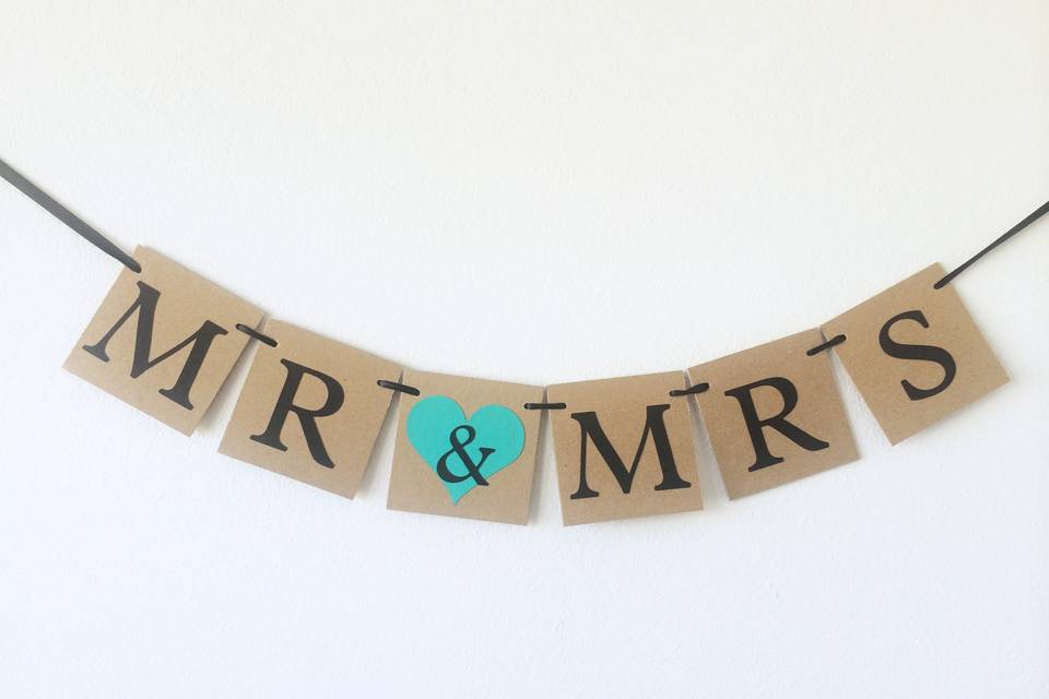 Rustic mr and mrs banner