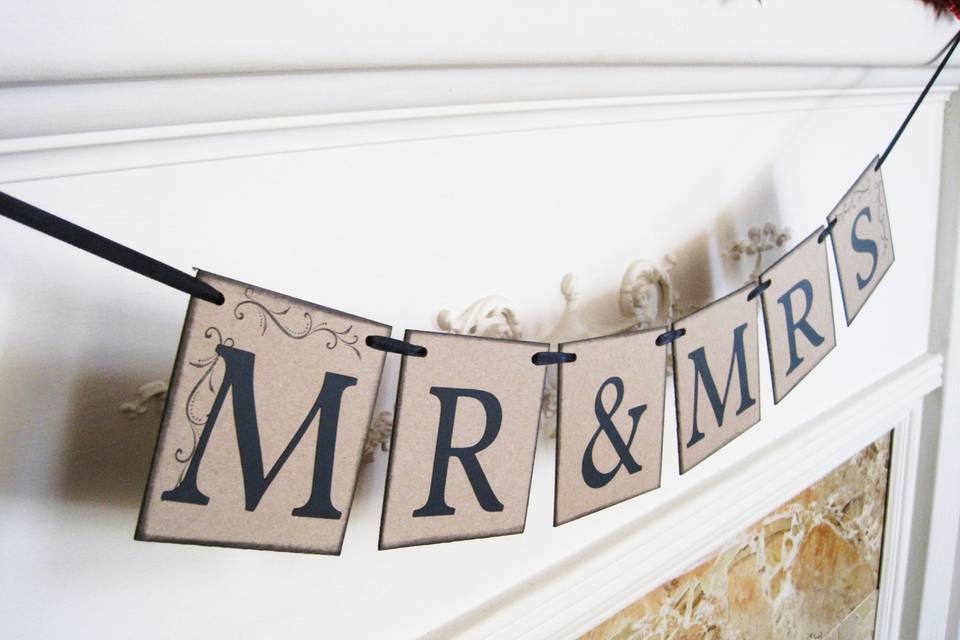 Decorative rustic mr & mrs banner