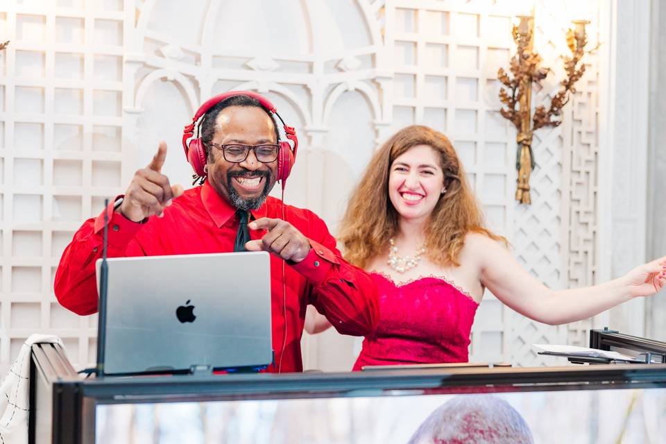 The 10 Best Wedding DJs in Northbrook, IL - WeddingWire