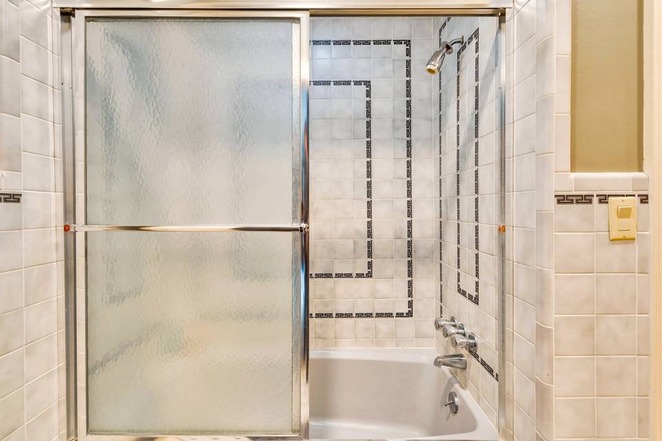 Full Bath