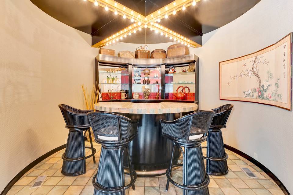 Sushi Bar