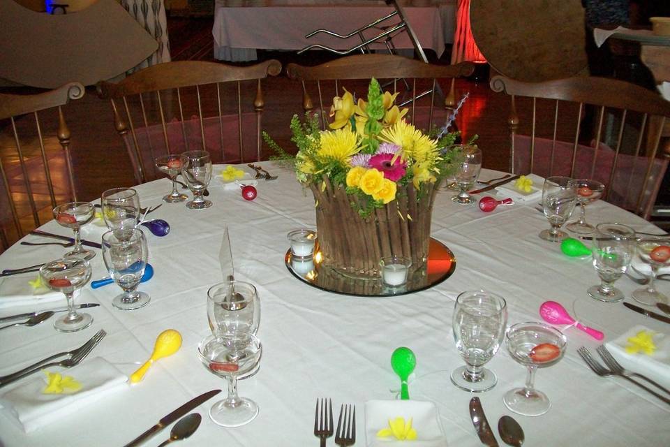 Yellow is the primary color in this centerpiece