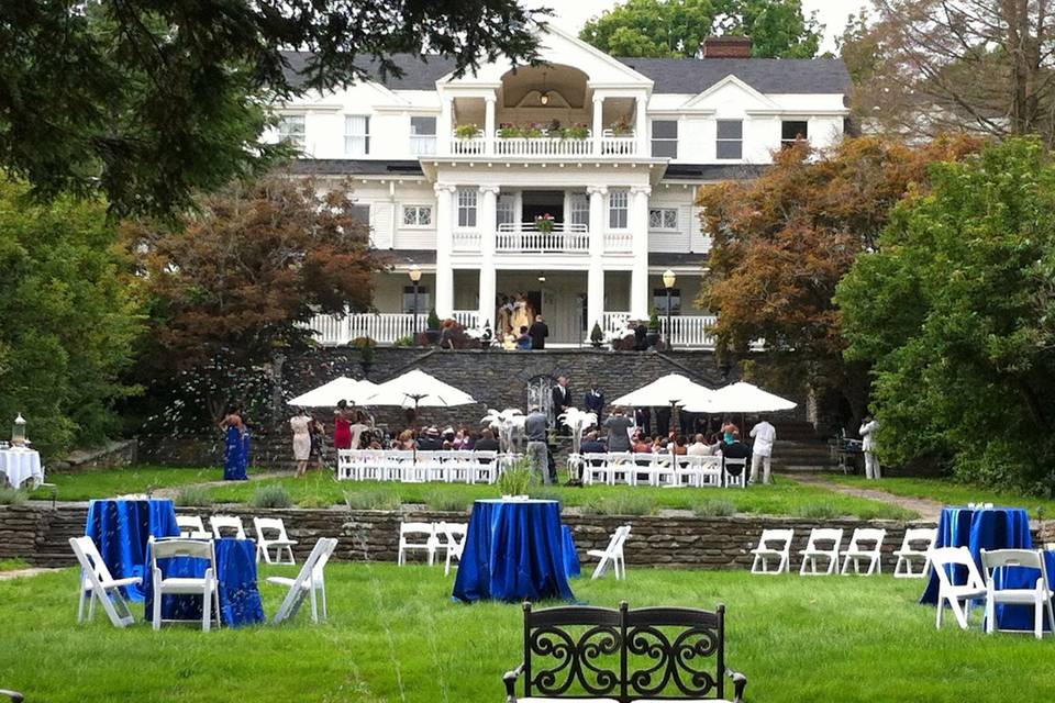 Preparations for the wedding of Marcus and Nicola at The Mansion at Noble Lane in Bethany, PA are complete.