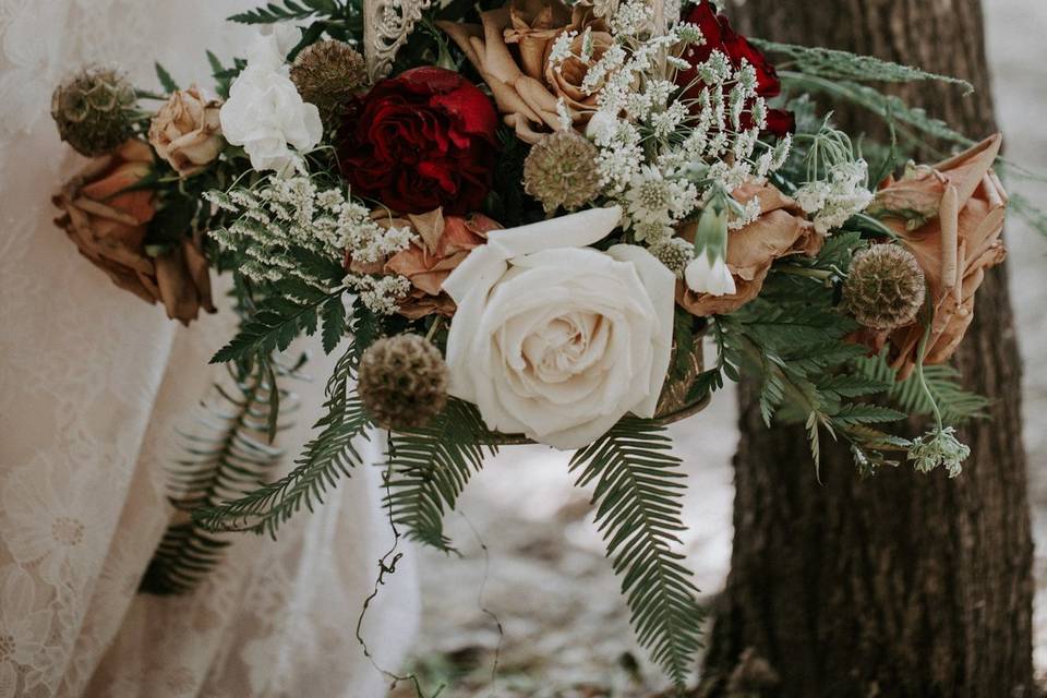Breanna White Photography | Florals were done by Intertwined Floral