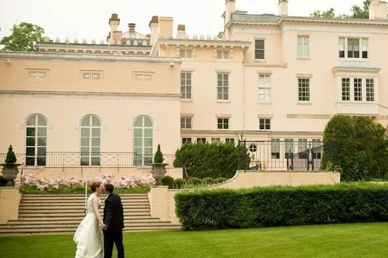 Newlyweds kissing